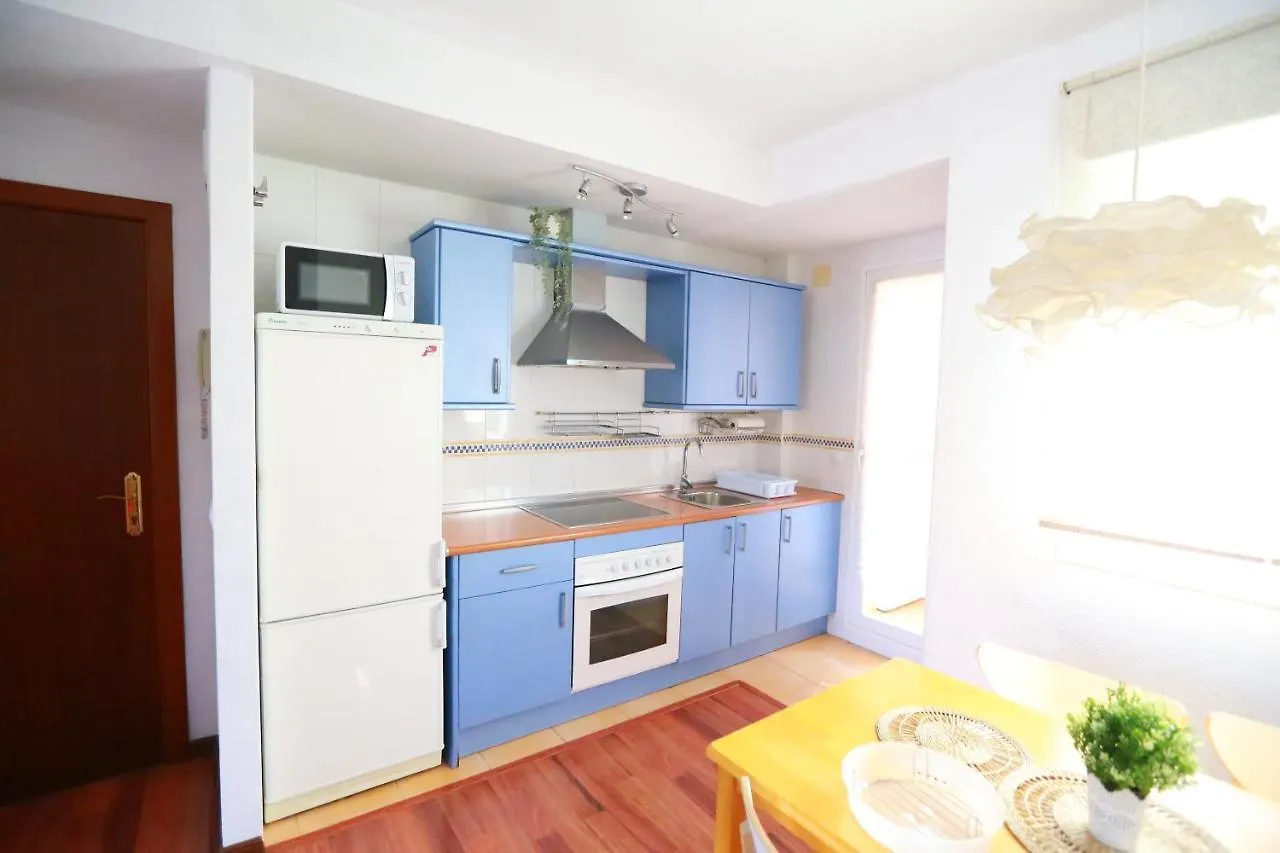Apartamento Atico Residencial Mariana Parking Privado Y Piscina Rincón de la Victoria